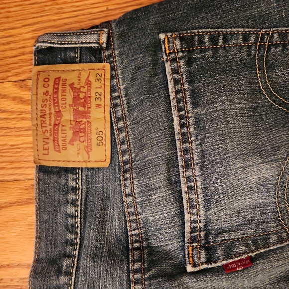 Original Levis 505 Straight Fit W32 L32 - Picture 16 of 16